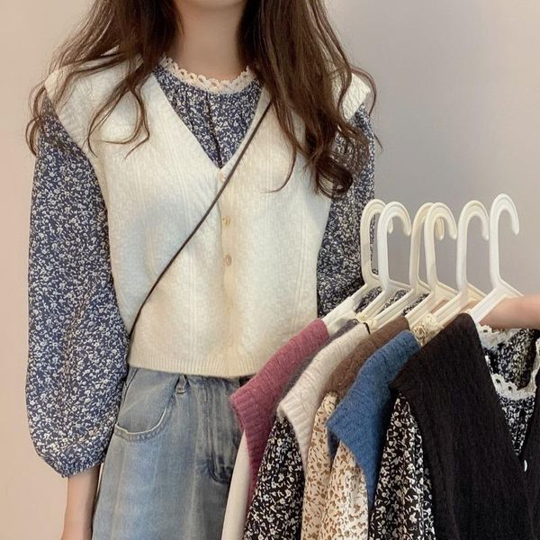 

loose v-neck knitted waistcoat for women's spring 2021 korean sleeveless cantilevered jacket with sweater vest vests, Black;white
