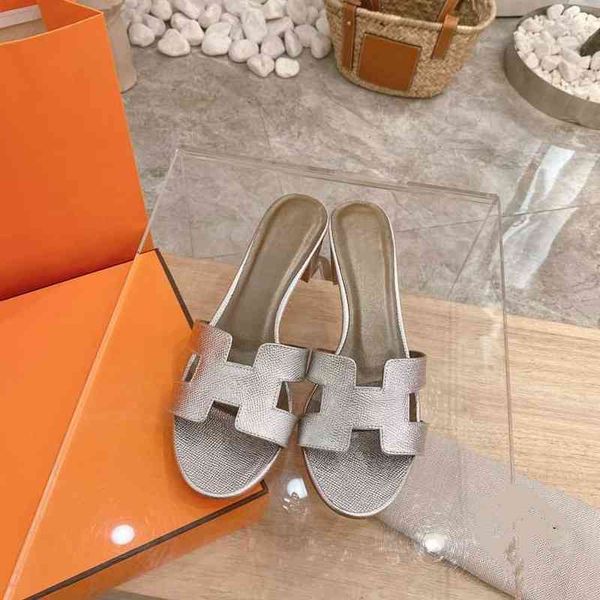 

luxury brand genuine leather flat casaul slippers fashion women sandals summer round toe beach slides zapatos de mujer 2021 new, Black
