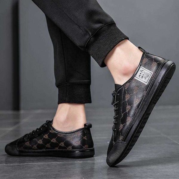 

men's leather small white sho 2021 spring casual korean fashion versatile board men's