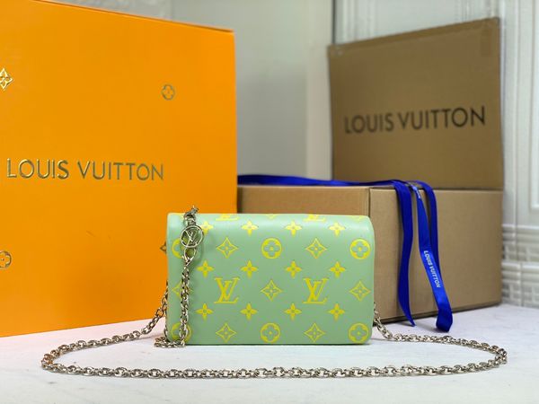 

spring summer 2021 embossed puffy leather chain bag coussin pm handbag fashion-forward shoulder bags cross-body with the strap purse wallet