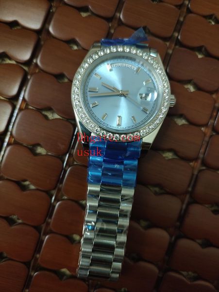 

classic mens watches diamond bezel 18k white gold ice blue dial 41mm automatic silver stainless steel bracelet luxury men's watch wrist, Slivery;brown