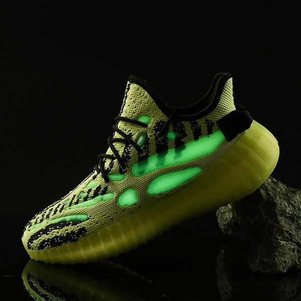 

men's sports 2021 spring breathable mesh flying coconut light popcorn men's running shoes v380, Black