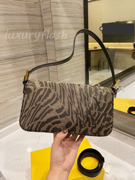 

baguette bags irregular letters women designers shoulder bag fashion wild luxurys messenger purse 2021 autumn and win9020504
