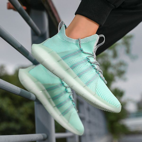 

Classic Men Casual Vulcanized Shoes Summer breathable lace non-slip fashion luminous tide mens shoes mesh shoes tenis masculino, Black
