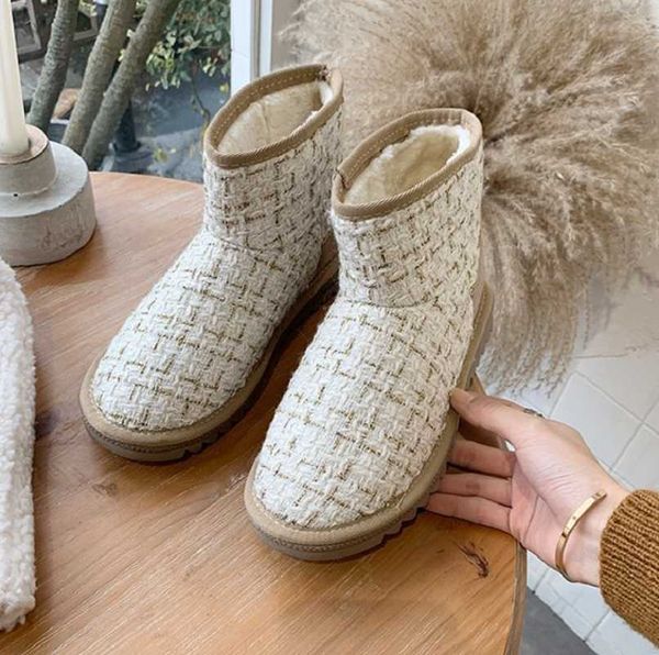 

boots winter snow 2021 fashion fur warm plush ankles ladies lace up casual non-slip, Black