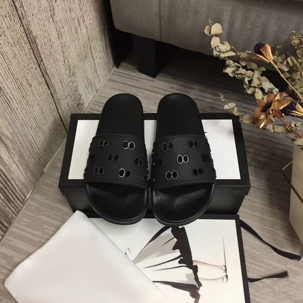 Ayakkabı terlikleri Erkek Tasarımcıları Slaytlar Kadınlar Luxurys Çiçek Terlik Deri Kauçuk Daireler Sandalet Summer Plajı Somunlar Dişli Dipleri Kaydırıcılar EUR 36-48