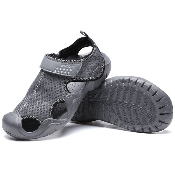 

trendy sandy beach shoes sports outdoor lawn sandals mens womens flip flops breathable and lightweight slippers soft bottom, Black