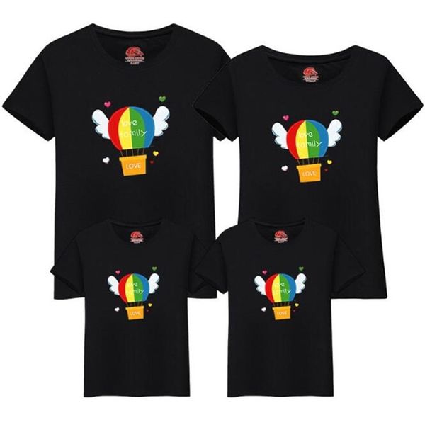 Yaz Aile Bakış Eşleştirme Kıyafetler T-Shirt Giyim Anne Baba Oğul Kızı Çocuklar Bebek Hava Balon Baskı 210521