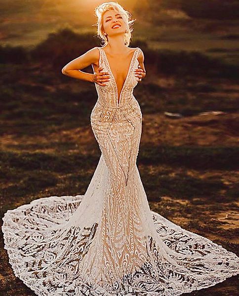 

2021 plus size arabic aso ebi mermaid lace wedding gowns deep v-neck crystals backless vintage bridal dresses zj294, White