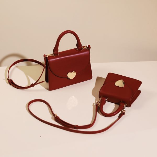 

backpack niche custom peach heart lock small wedding female fashion handbag shoulder messenger bag