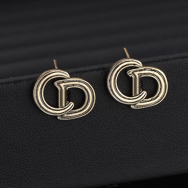 

design jewelry letter women's fashion simple pattern temperament net red geometric round earrings, Golden