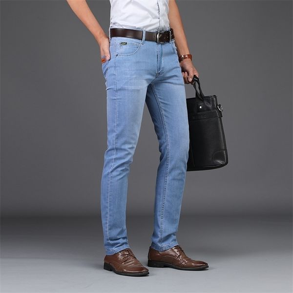 Verão Business Calças de Jeans Estilo Utr fino luz moda masculino casual denim slim atacado 210716
