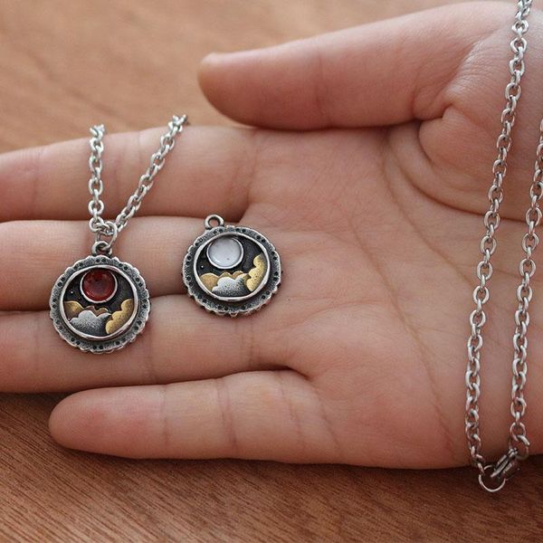 

1pcs stainless steel camping with moon stars necklace pendant the grid travel hiking landscape nature woodland jewelry necklaces, Silver