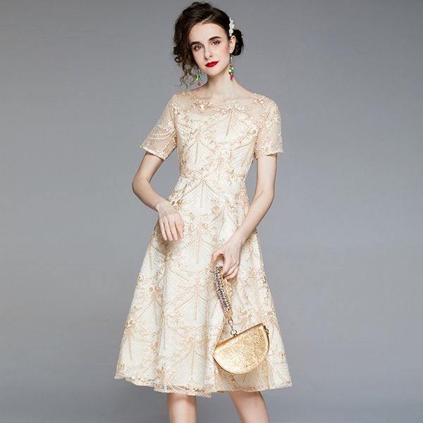 

llzacoosh designer runway vintage women summer o-neck short sleeved lace embroidery office midi slim dress 210514, Black;gray