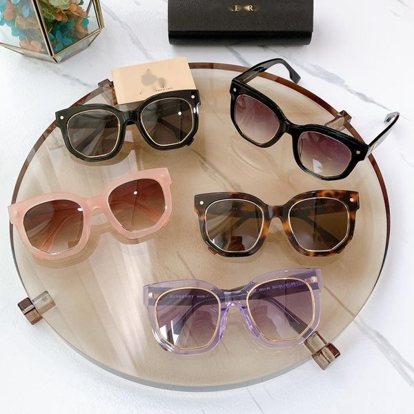 

2021 new designer sunglasses for men and women glasses outdoor sunshade framework fashion classic sunglasses 0088, White;black