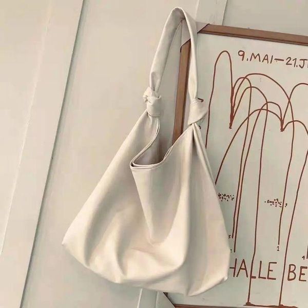 

waist bags shoulder bag women's summer 2021 wild design niche fashion high-end sense of foreign temperament fanny pack