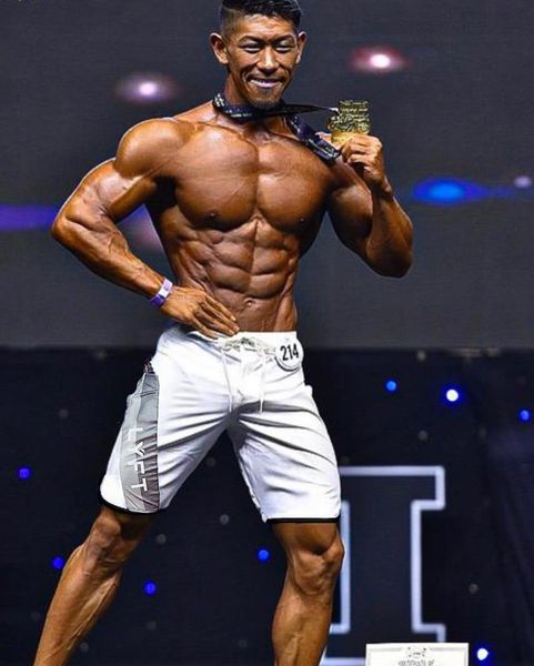 

men's shorts fitness beach summer gym exercise men breathable sportswear jogging, White;black