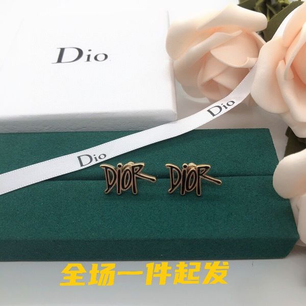 

d family 21 new style black enamel letter earrings, Golden