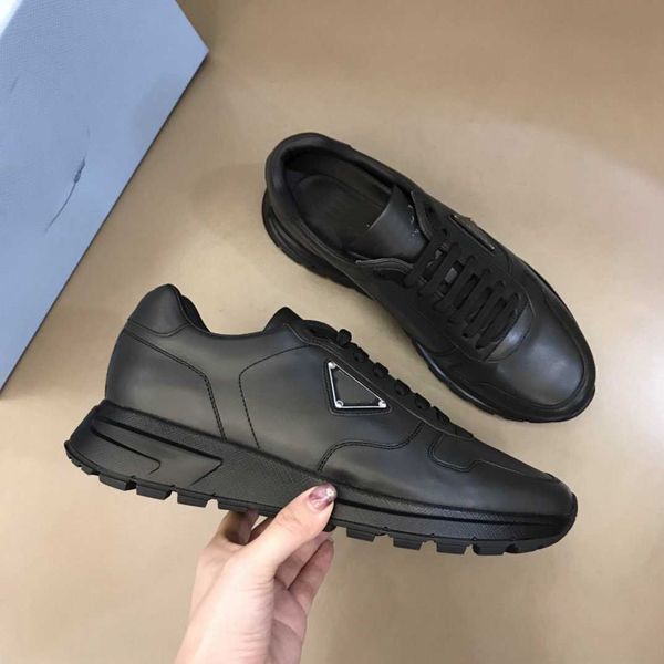 

luxury designer men casual shoes authentic metal trample lazy dress shoe buckle shoes running mens sports [with box] au10, Black