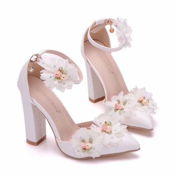 

slippers 2021 spring white thick heel high wedding shoes pointed toe banquet dress women's plus size bride bridesmaid sandals 43u1, Black