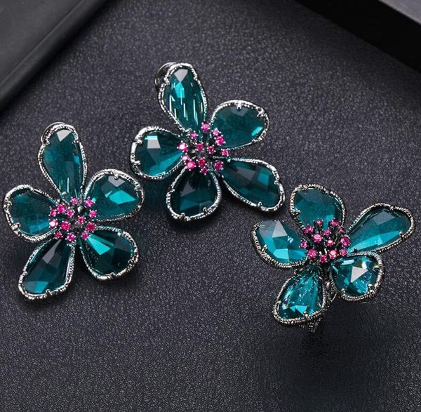 

wedding rings accking trendy luxury zircon round flower shape earrings open ring set for women jewelry gift party, Slivery;golden