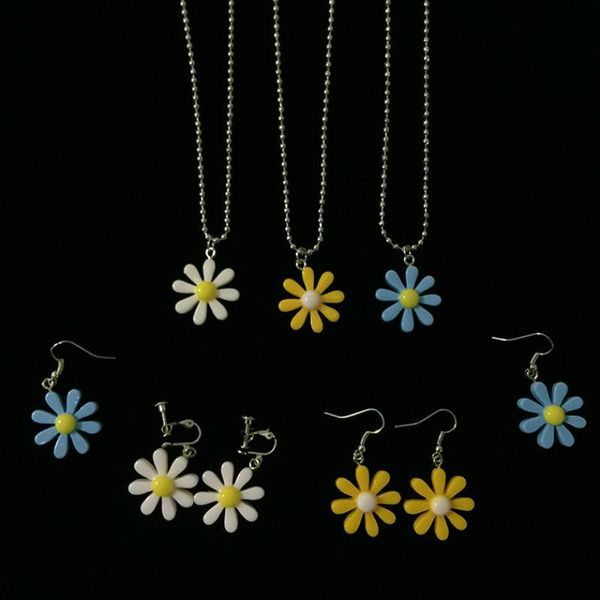

pendant necklaces harajuku personality all-match hyuna style girl small flower necklace cute daisy earth cool ear hook jewelry, Silver