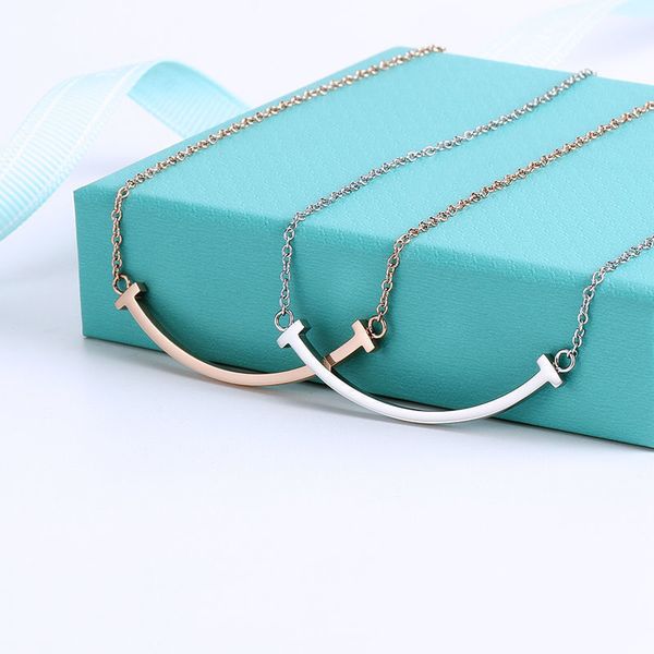 

design jewelry titanium steel transfer light luxury necklace women's simple ins net red smiling face clavicle chain temperament persona, Silver