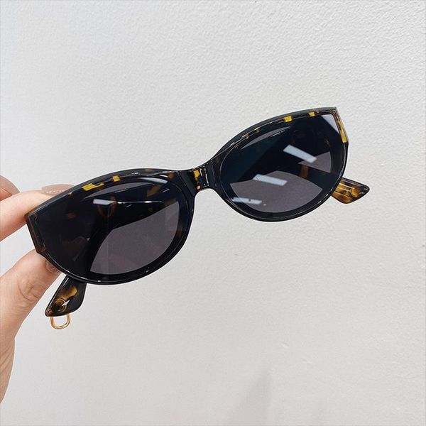 

ins fashion retro small cat eye women sunglasses shades uv400 men vintage gray leopard sun glasses, White;black