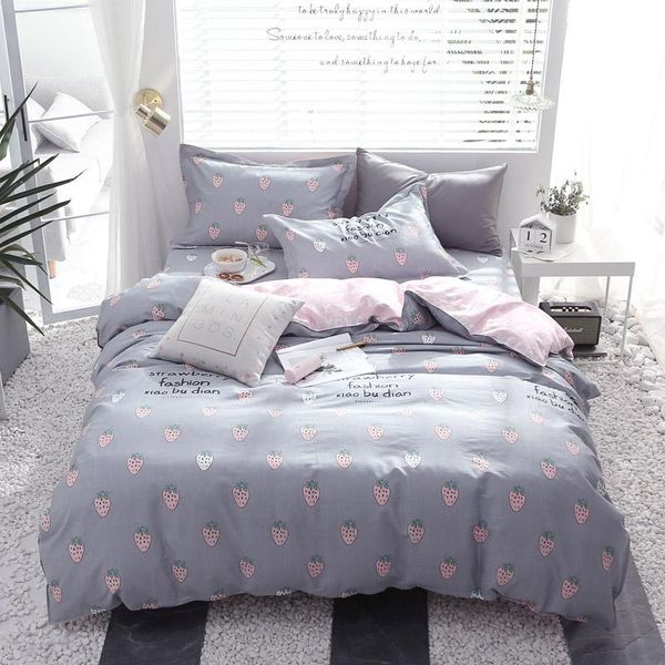

pink gray bedding set cute duvet cover sets strawberry printed bed fruit bedclothes children quilt for girls