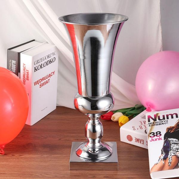 

vases metal iron decoration vase large festive props road lead deskcenter creative for wedding table home (golden)