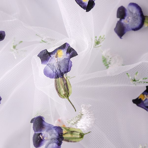 

summer pansy real flower embossing children's teaching plant specimen material drop glue dry mobile phone case diy festival gift design