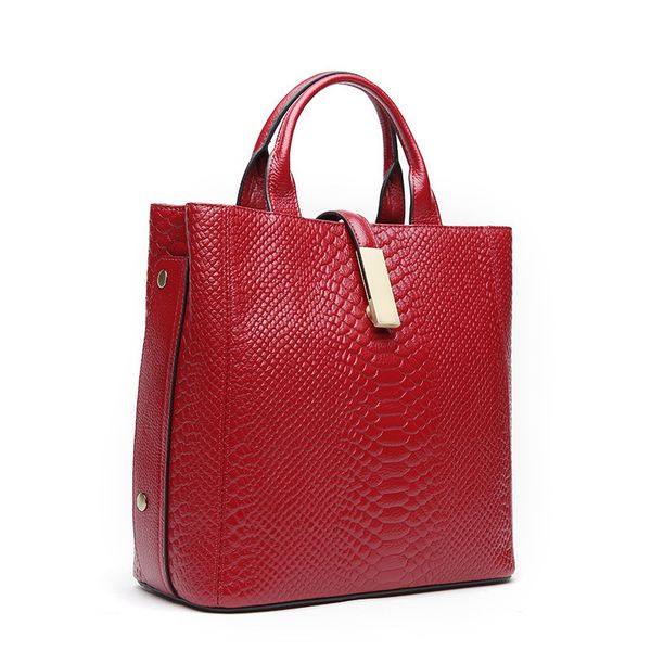 

johnsley spring and summer new leather snake pattern handbag women's big fashion princess versatile