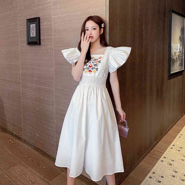 

arrive women summer floral embroidery flare sleeve square collar elastic waistline a line sweet mori style long dress 210514, Black;gray