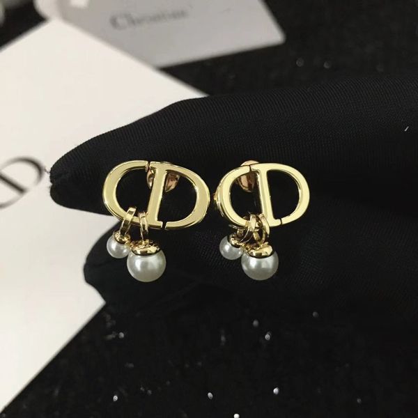 

70% off family 2021 new letter brass earrings fashion simple versatile pearl 925 silver needle, Golden;silver