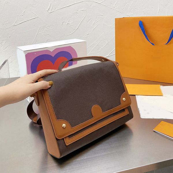 

men classic old flower postman bags single shoulder bag fashion cowhide leather crossbody handbag printing flap wallet