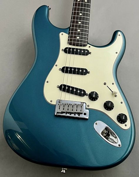 

american standard st / electric guitar