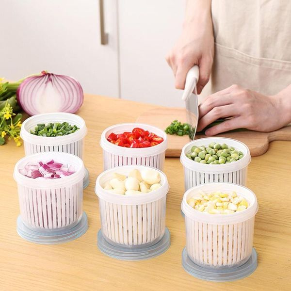 

1pcs creative round drain sealed box for ginger garlic debris refrigerator fridge onion tray organizer crisper kitchen m6s9 storage bottles