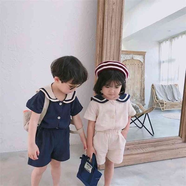 Japanischer Stil Sommer Jungen Mädchen Mode Kindergarten Kleidung Sets Kinder Baumwolle Leinen Weiche Seemannskragen T-Shirt und Shorts 2 Stück 210326