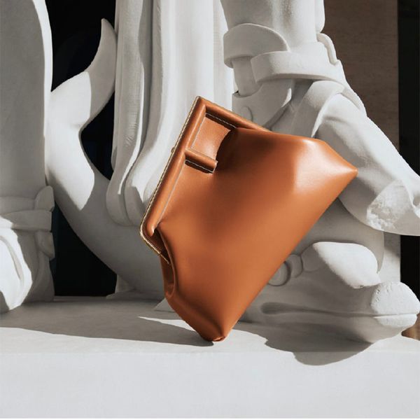 

designer bag fend handbags real leather female autumn winter f hand net red same chain cloud fashion one shoulder messenger cz