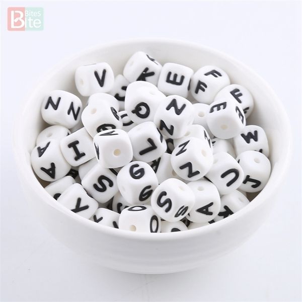 

100pc 12mm silicone english alphabet letter bead bpa teether diy nursing teething necklace pacifier chain baby toy 211106