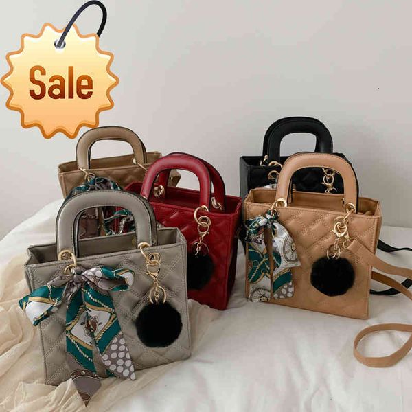 

fashionable women's embroidered thread handbag single shoulder bag 2021 new silk scarf princess bag cross messenger lingge bag