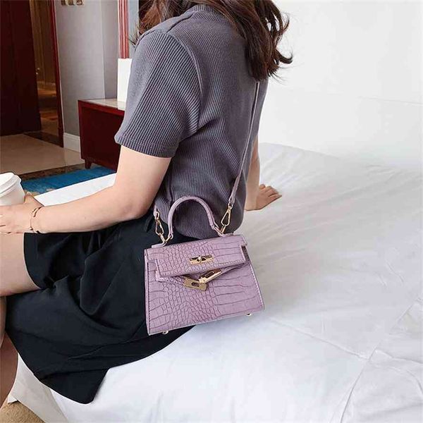 

flagship fashion one shoulder messenger bag