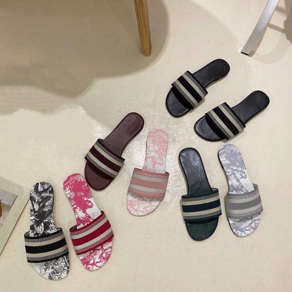 

designer men shoe women sandals leather ladies fashion slipper beach woman big head dust bag shoes snake print slide summer wide flat, Black