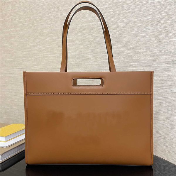 

designer shopping tote bag leather lightweight large capacity multi-functional fashion urban handbag