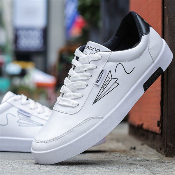 

men casual shoes flat fashion white lace up autumn spring leather low sneakers male non-slip breathable comfortable