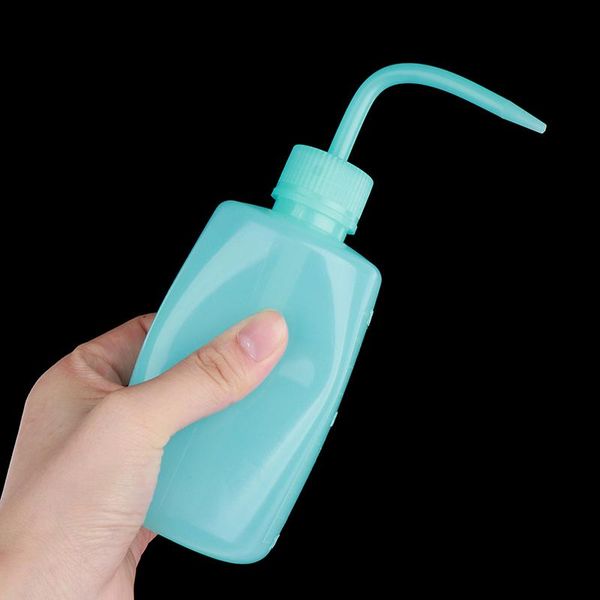 

250ml squeeze bottle succulent potted plant watering pot portable plastic sauce liquid dispenser non-spray tools equipments