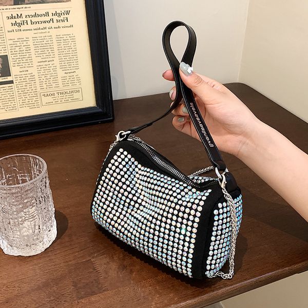 

women's bag 2021 new fashion korean version bright diamond pillow single shoulder oblique cross chain tide