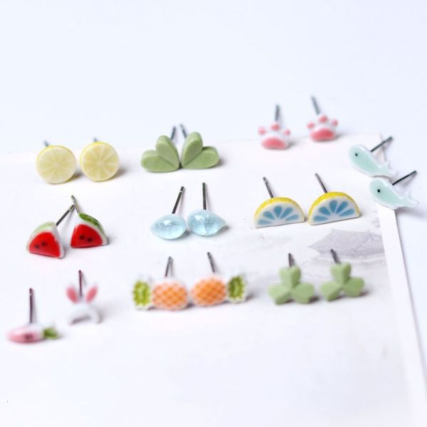 

trinkets girl's little fresh earrings