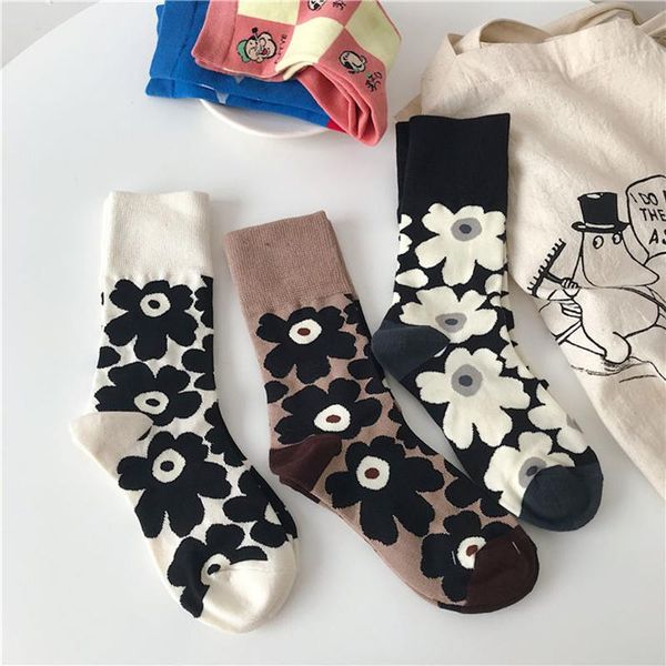 

socks & hosiery korean version of ins hyuna style small flower net red trend color out printed tube sports casual, Black;white