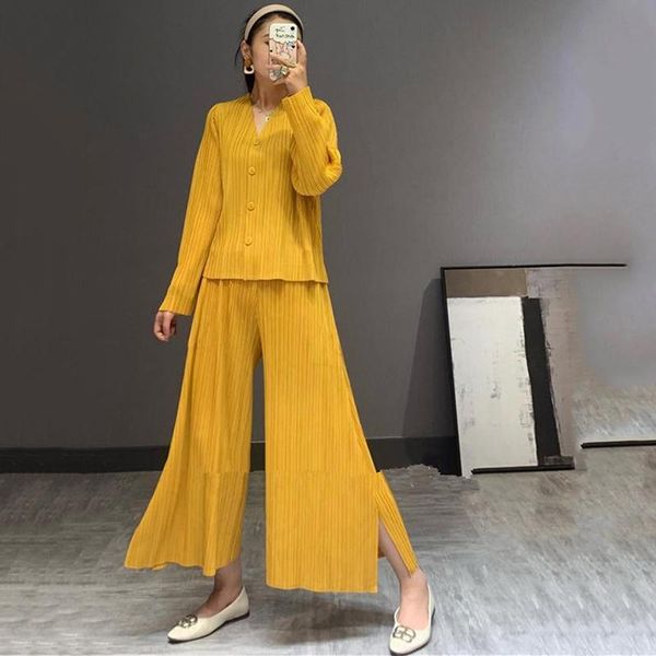 

women's two piece pants polle2021 spring and autumn pleated suit fashion self-cultivation single-breasted lapel shirt wide-leg, White